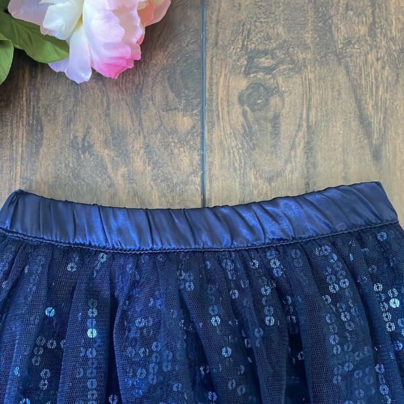 Toddler navy sequin skirt - Picture 5 of 7